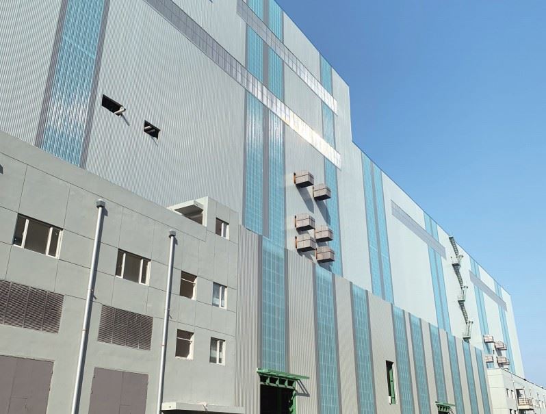 Painel de FRP anticorrosivo em oficina de ácido